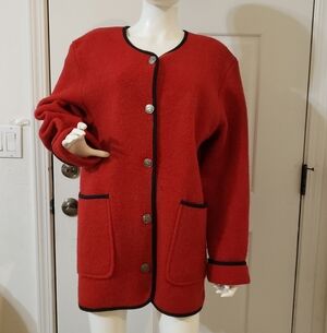 Tally Ho Red Wool Garment Label